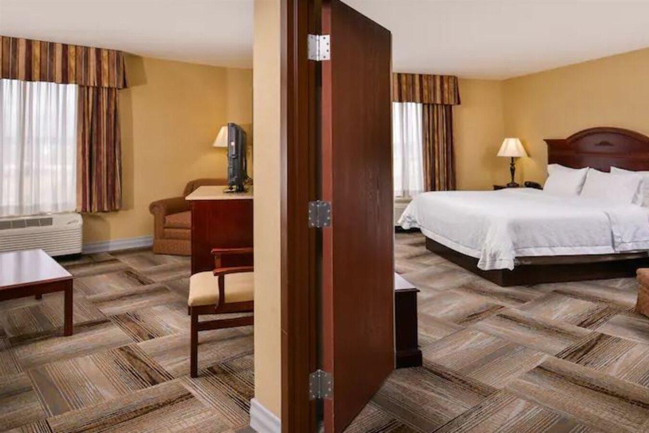 Hampton Inn & Suites Boise-Меридиан Экстерьер фото