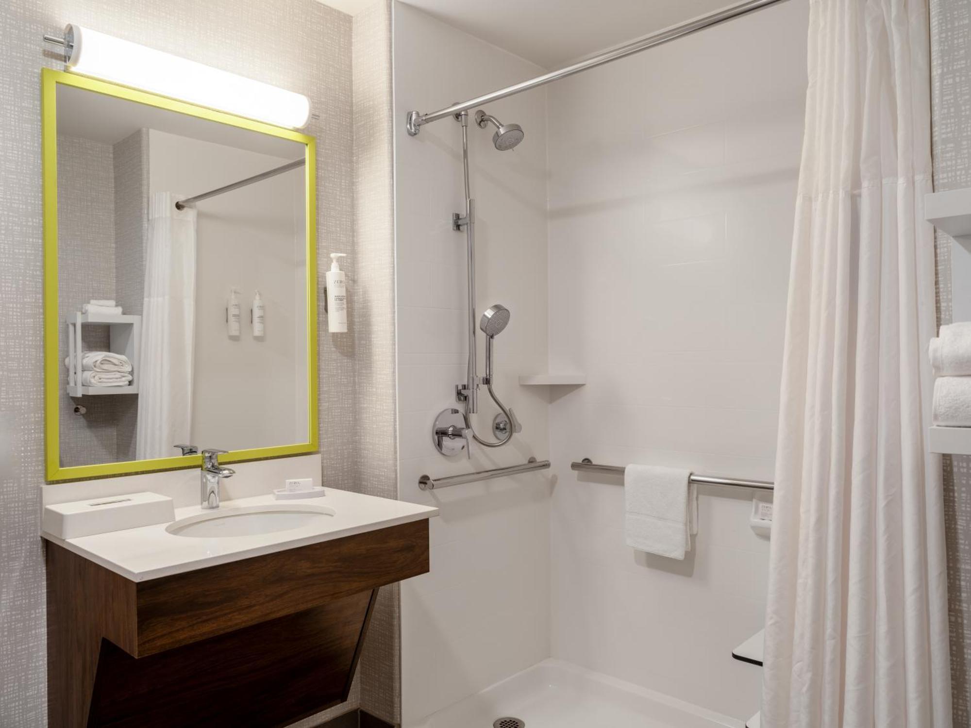 Hampton Inn & Suites Boise-Меридиан Экстерьер фото